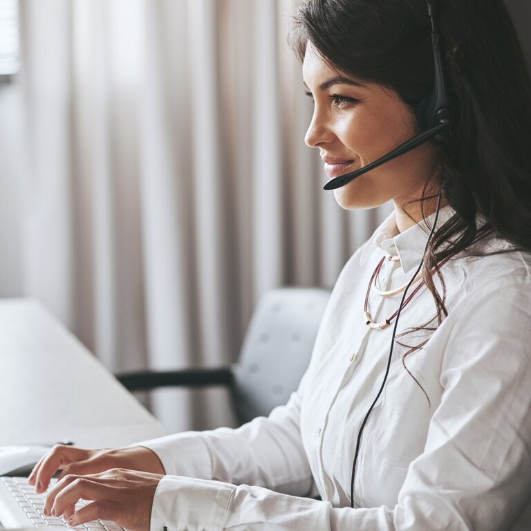 Are virtual assistants worth it? Yes, they are worth every penny you pay them. If you want to know why, click on the link and delve into the world of VAs.
